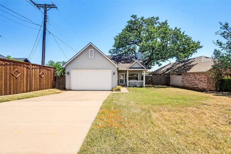 100 S Lakeview Drive, Lake Dallas TX 75065 - Photo 22