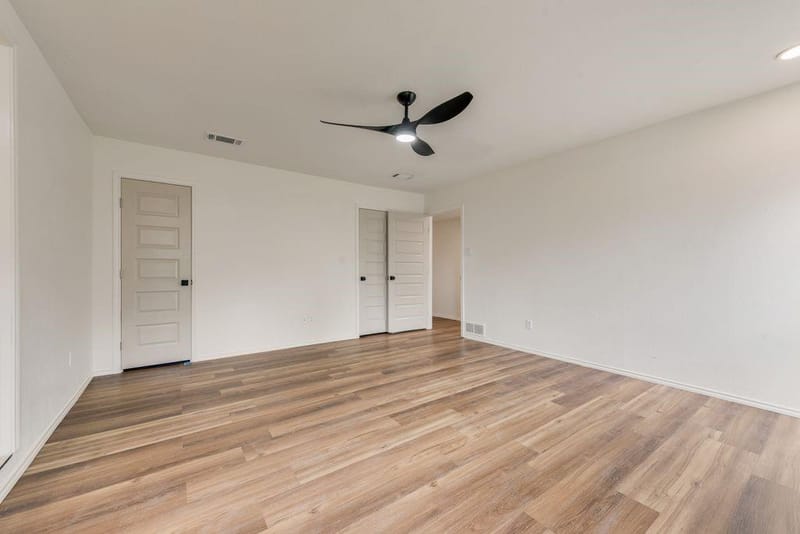 3914 Shady Hollow Lane, Dallas TX 75233 - Photo 14