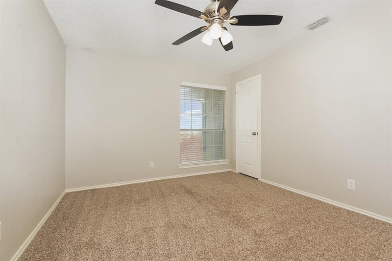 1305 Barclay Drive, Carrollton TX 75007 - Photo 14