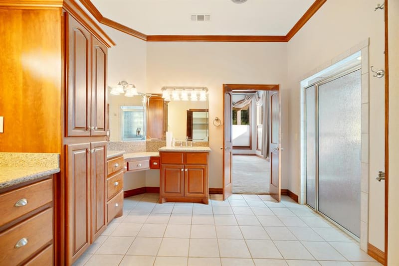 5310 Farm Road 195, Paris TX 75462 - Photo 15