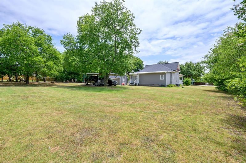 217 E 1st Street, Weatherford TX 76086 - Photo 27