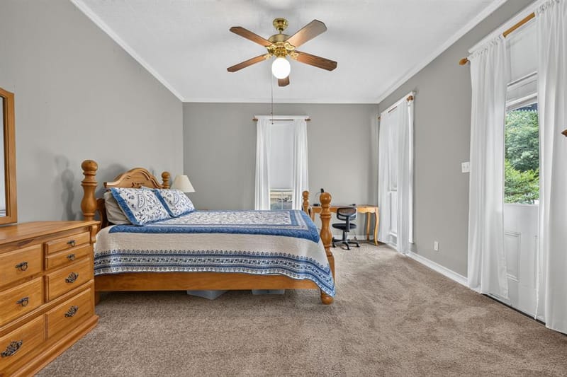 217 E 1st Street, Weatherford TX 76086 - Photo 19