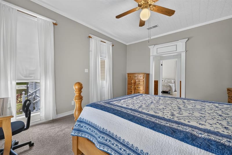 217 E 1st Street, Weatherford TX 76086 - Photo 21