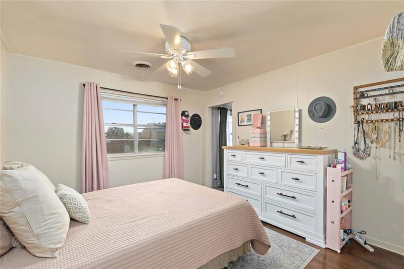 2621 Vine Street, Brownwood TX 76801 - Photo 12