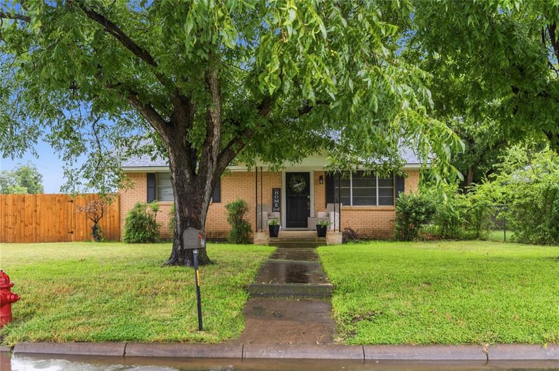 2621 Vine Street, Brownwood TX 76801