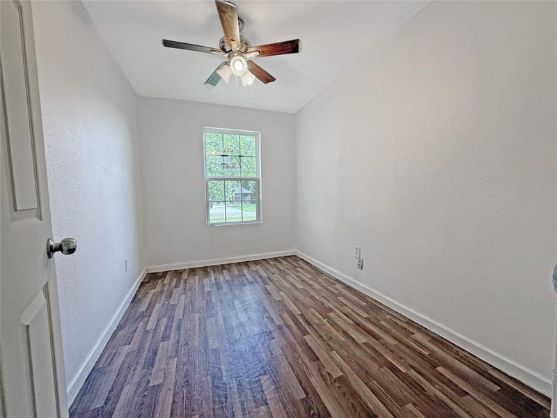 104 S 6th Street, Godley TX 76044 - Photo 15