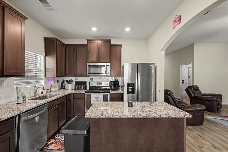 5216 Persimmon Drive, Denton TX 76207 - Photo 4