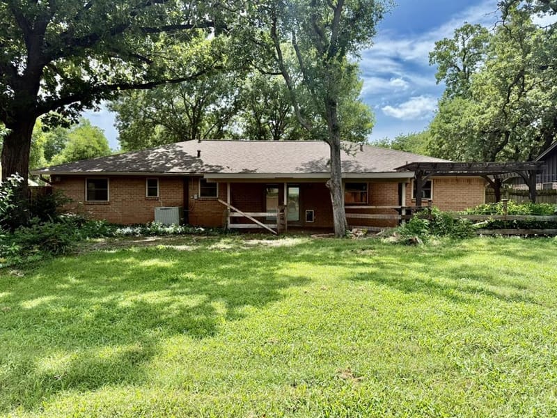 202 Juniper Street, Mansfield TX 76063 - Photo 13