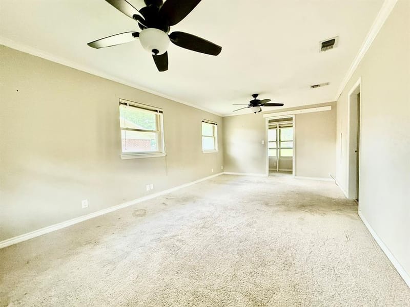 202 Juniper Street, Mansfield TX 76063 - Photo 5