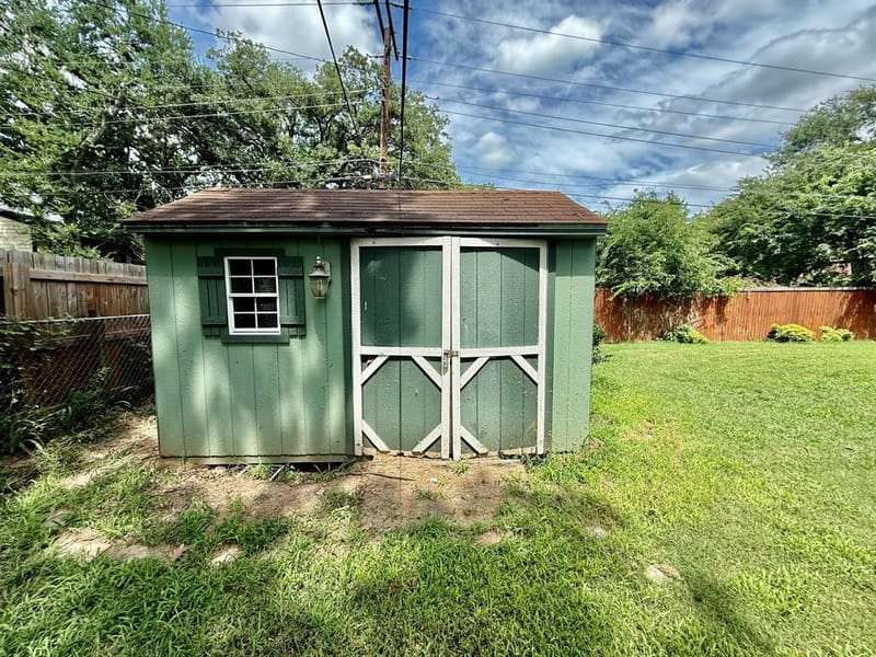 202 Juniper Street, Mansfield TX 76063 - Photo 18