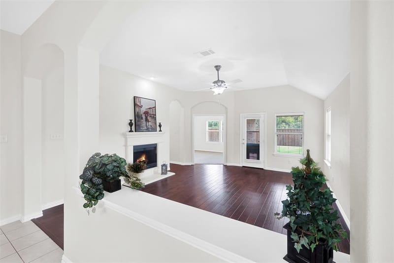11217 Gibbons Creek Drive, Frisco TX 75036 - Photo 15
