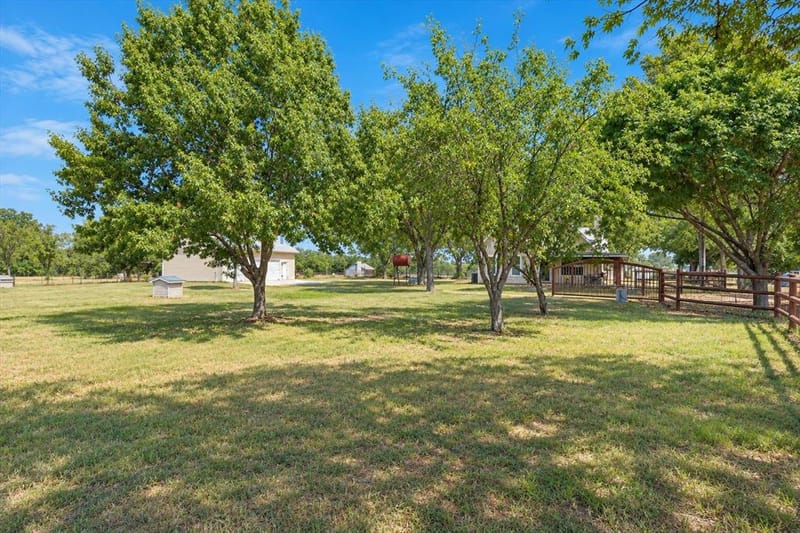 16927 W FM 922, Rosston TX 76263 - Photo 37