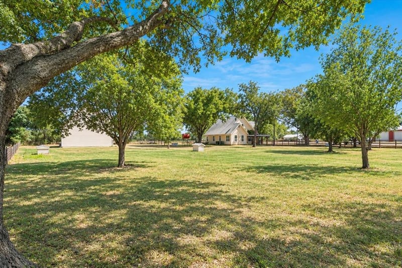 16927 W FM 922, Rosston TX 76263 - Photo 35