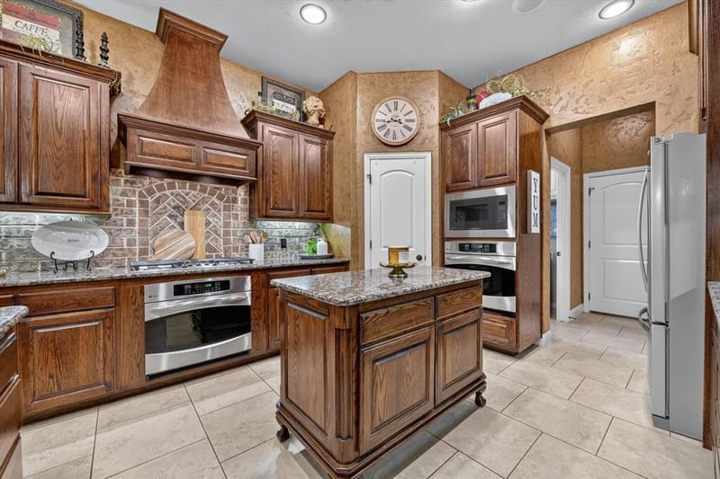 1200 Madera Drive, Burleson TX 76028 - Photo 22