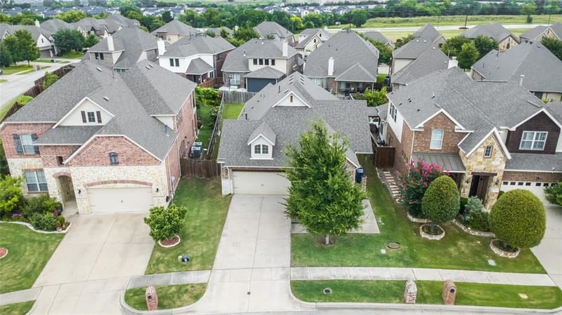 1622 Grove Park Place, Garland TX 75040 - Photo 3