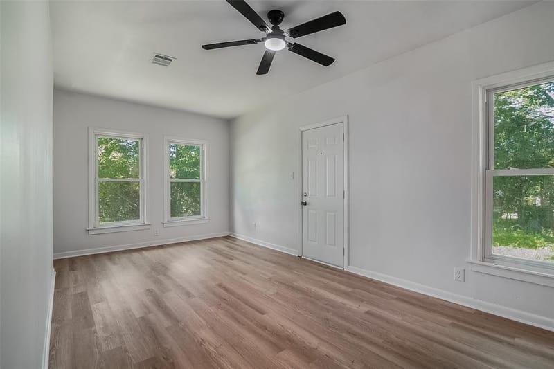 1421 S Scullin Avenue, Denison TX 75020 - Photo 19
