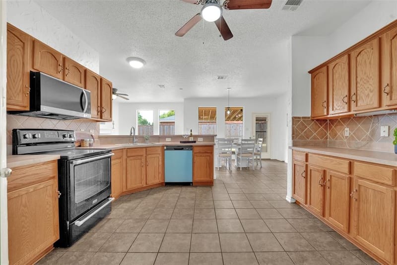8210 Sailors Street, Rowlett TX 75089 - Photo 8