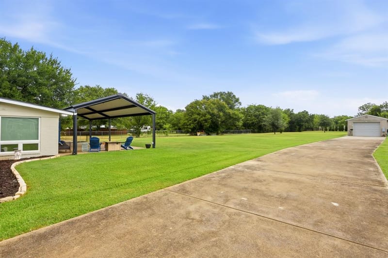 2815 Roosevelt Drive, Dalworthington Gardens TX 76016 - Photo 32
