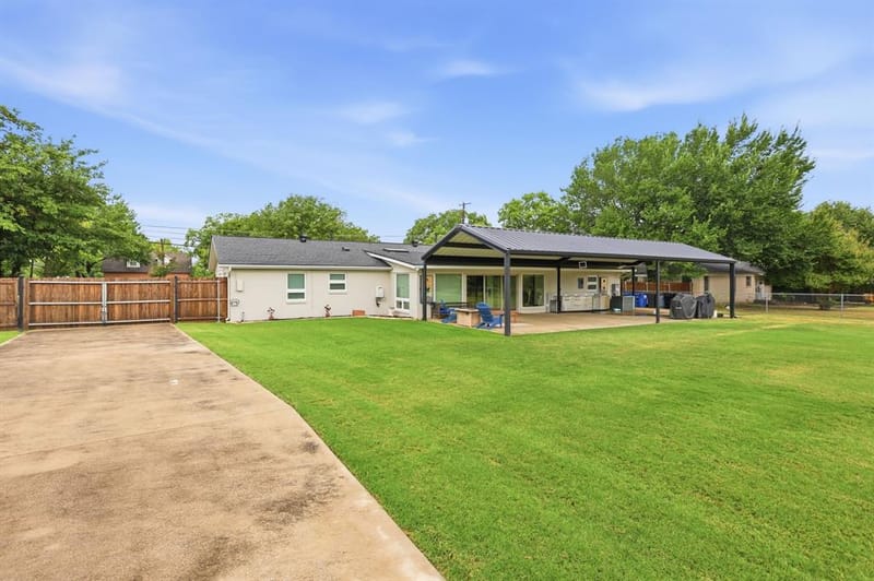 2815 Roosevelt Drive, Dalworthington Gardens TX 76016 - Photo 34