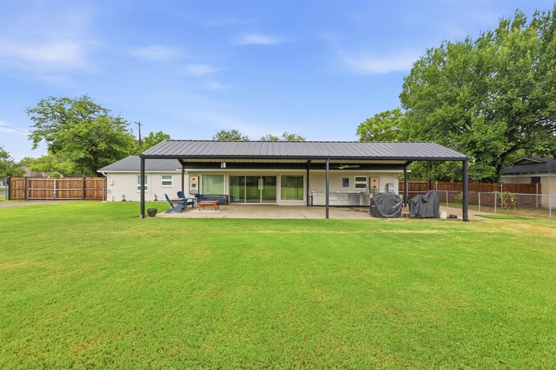 2815 Roosevelt Drive, Dalworthington Gardens TX 76016 - Photo 35