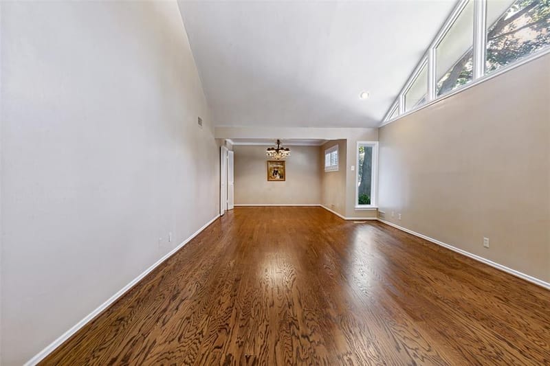 6147 E University Boulevard, Dallas TX 75214 - Photo 5
