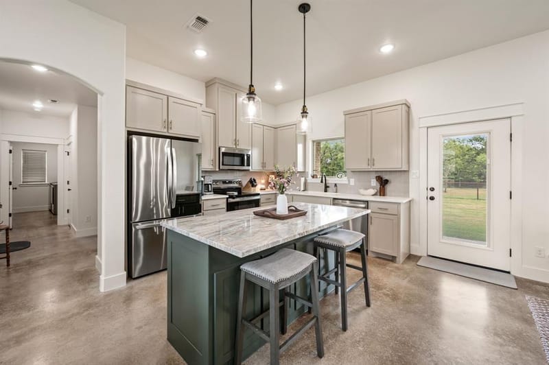 212 Jimmy Lane, Millsap TX 76066 - Photo 8