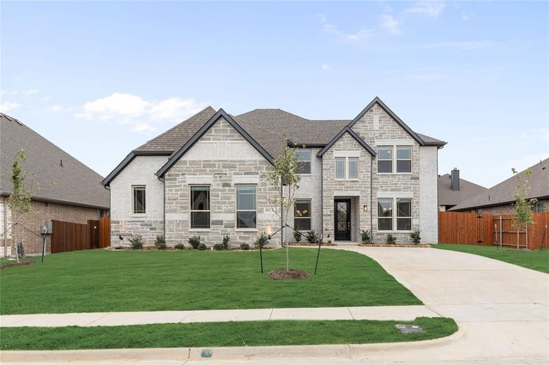 4017 Foot Hills Drive, Midlothian TX 76065 - Photo 2
