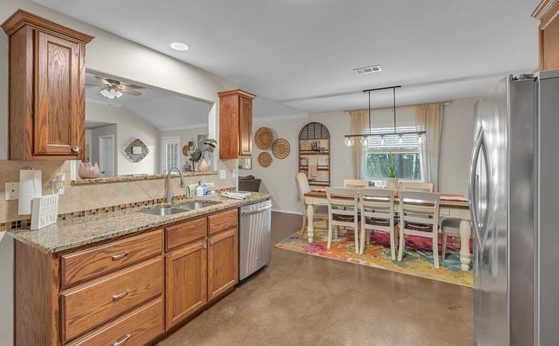 213 Woodlands Boulevard, Bellmead TX 76705 - Photo 14