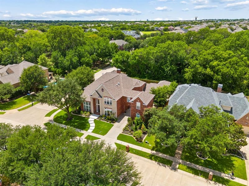 801 Glendevon Drive, McKinney TX 75071 - Photo 35