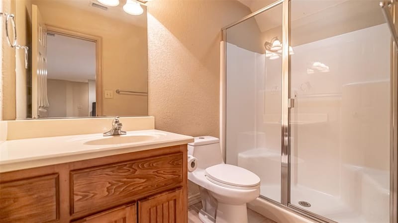 2300 E Emerald Bend Court, Granbury TX 76049 - Photo 26
