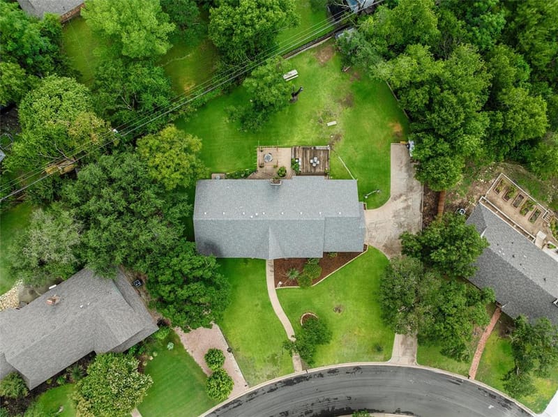1124 Sierra Drive, Woodway TX 76712 - Photo 36