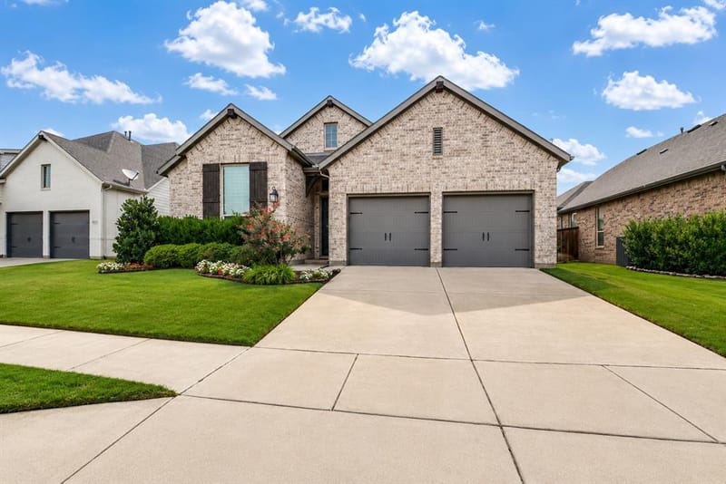 7409 Winterbloom Way, Fort Worth TX 76123 - Photo 2