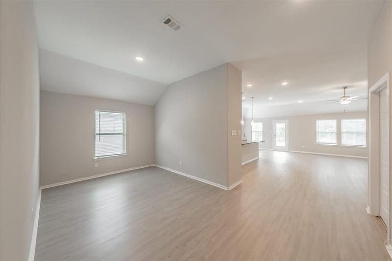 1207 Putnam Street, Mansfield TX 76063 - Photo 11