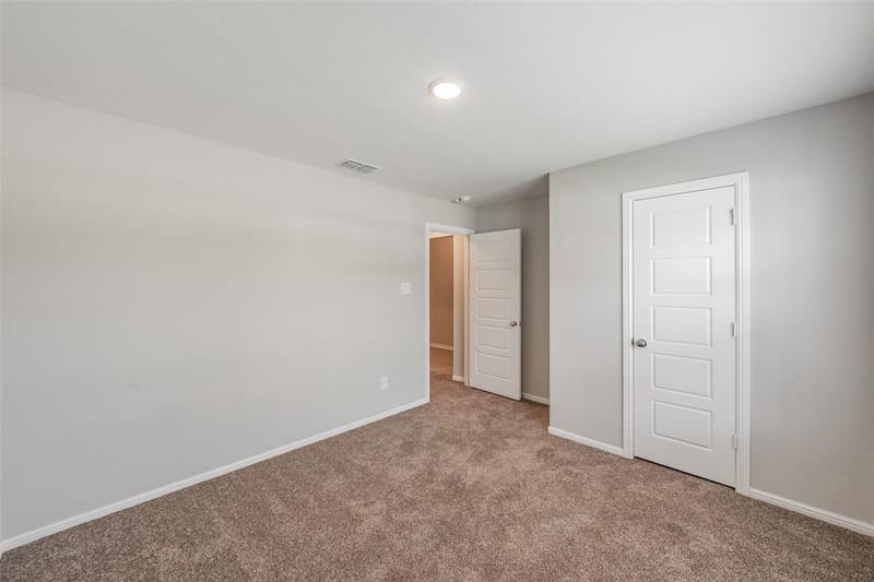 1207 Putnam Street, Mansfield TX 76063 - Photo 4