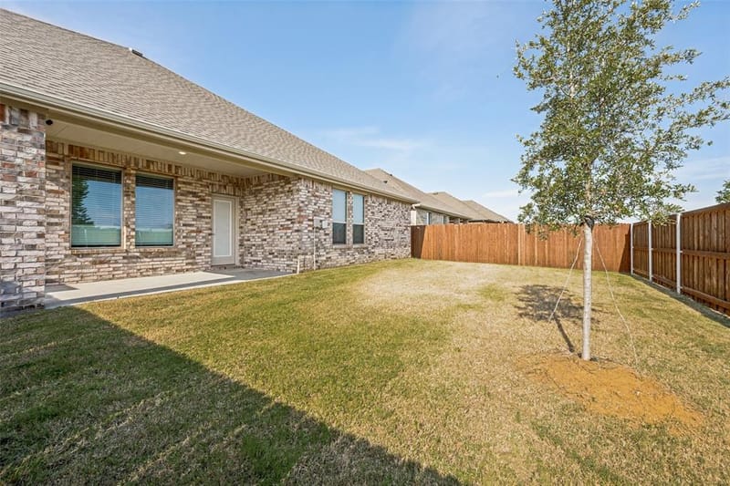 8153 Trudy Lane, Fort Worth TX 76120 - Photo 31