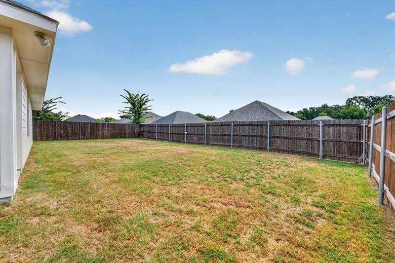 106 Clover Circle, Weatherford TX 76086 - Photo 27