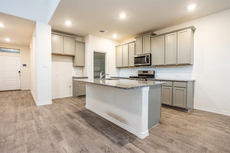 3235 Hunters Glen Drive, Aubrey TX 76227 - Photo 11