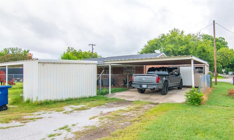 1909 4th Street, Brownwood TX 76801 - Photo 22