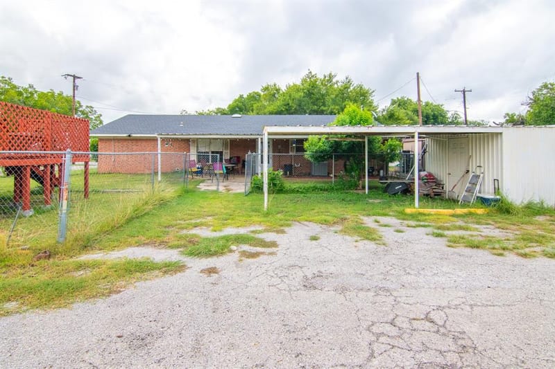 1909 4th Street, Brownwood TX 76801 - Photo 21