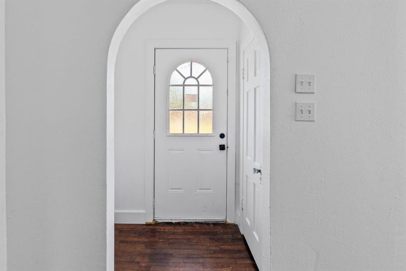 620 Forrester Street, Greenville TX 75401 - Photo 7