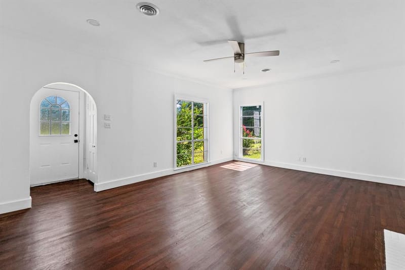 620 Forrester Street, Greenville TX 75401 - Photo 8