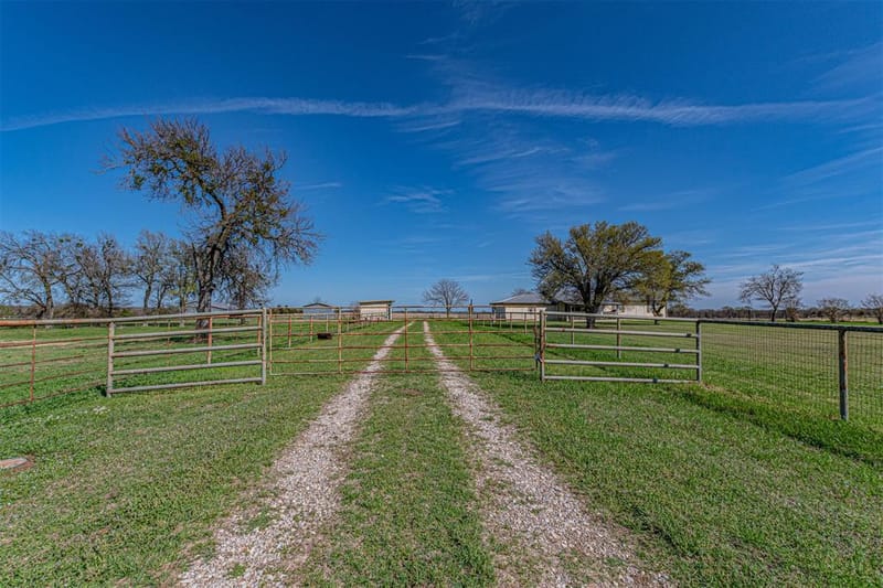 2721 Fm 2649, Lone Oak TX 75453 - Photo 19