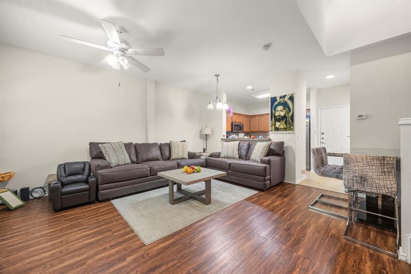 2741 Olympic Park Drive, Grand Prairie TX 75050 - Photo 6