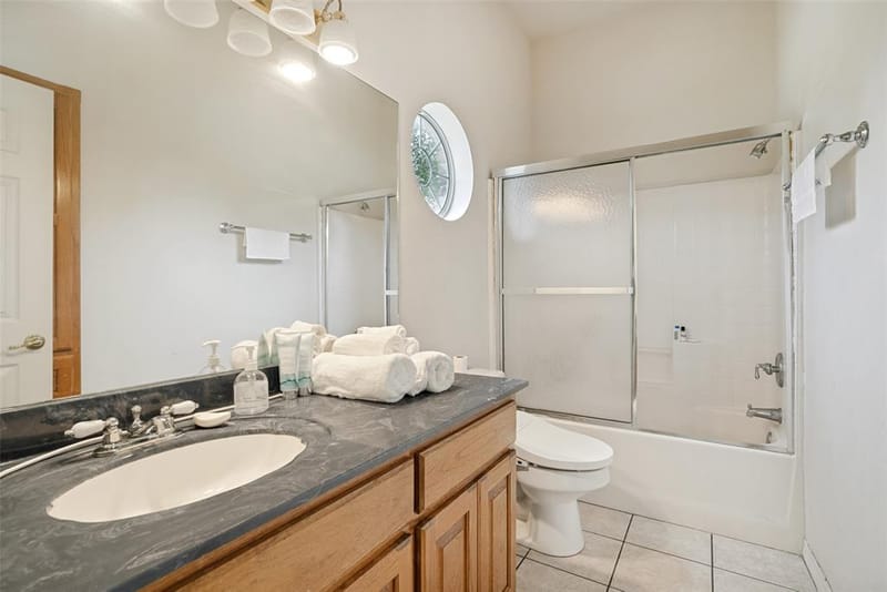 9709 Divot Drive, Granbury TX 76049 - Photo 31