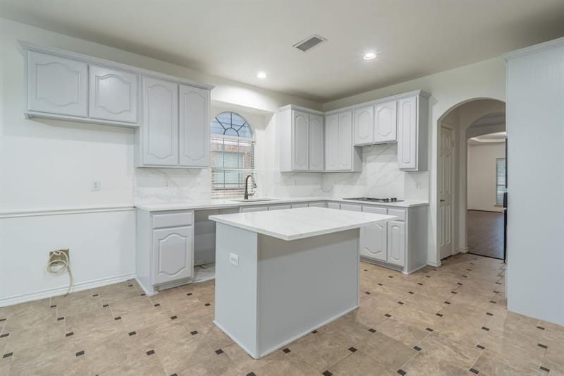 307 Dover Heights Trail, Mansfield TX 76063 - Photo 9
