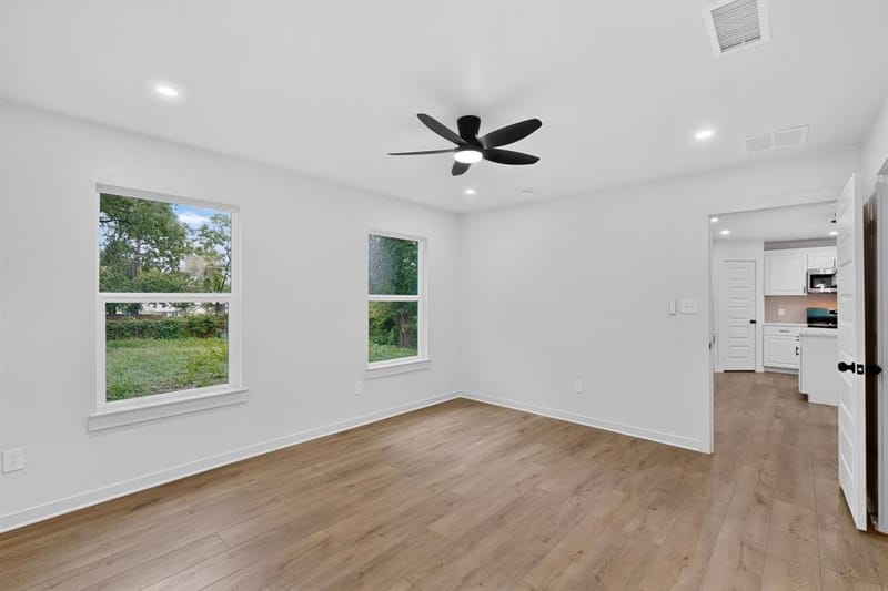 1531 Iowa Avenue, Dallas TX 75216 - Photo 22