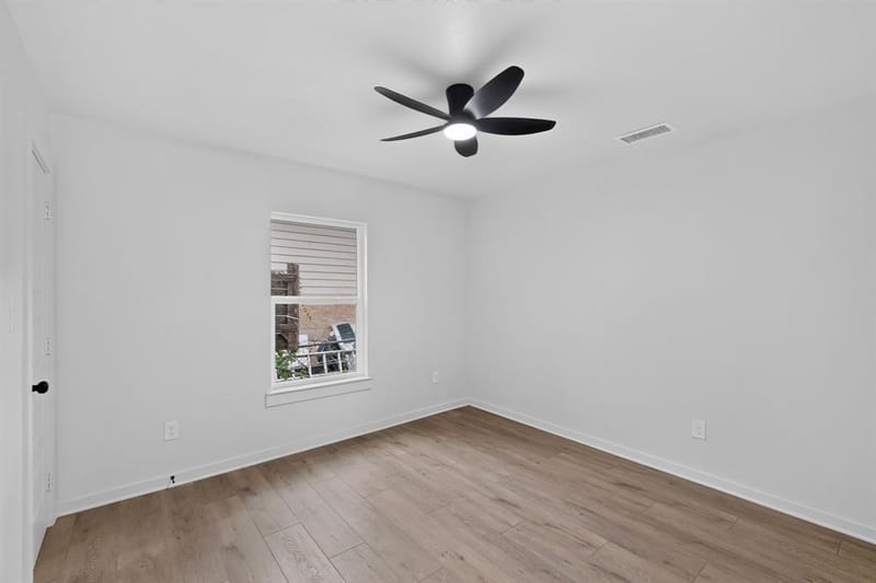 1531 Iowa Avenue, Dallas TX 75216 - Photo 25