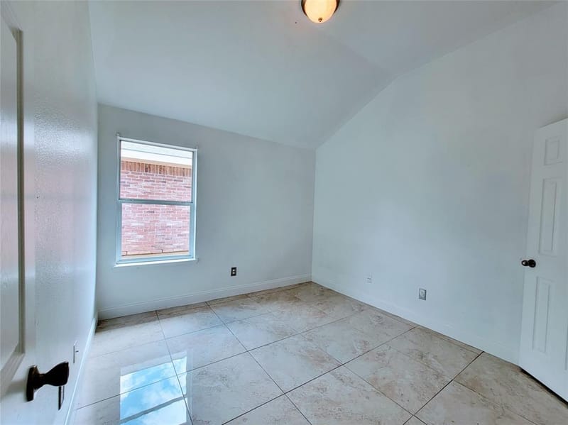 8033 Summer Stream Drive, Fort Worth TX 76134 - Photo 22