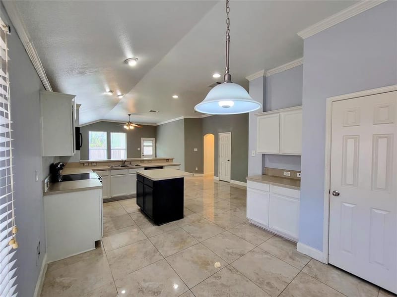 8033 Summer Stream Drive, Fort Worth TX 76134 - Photo 11
