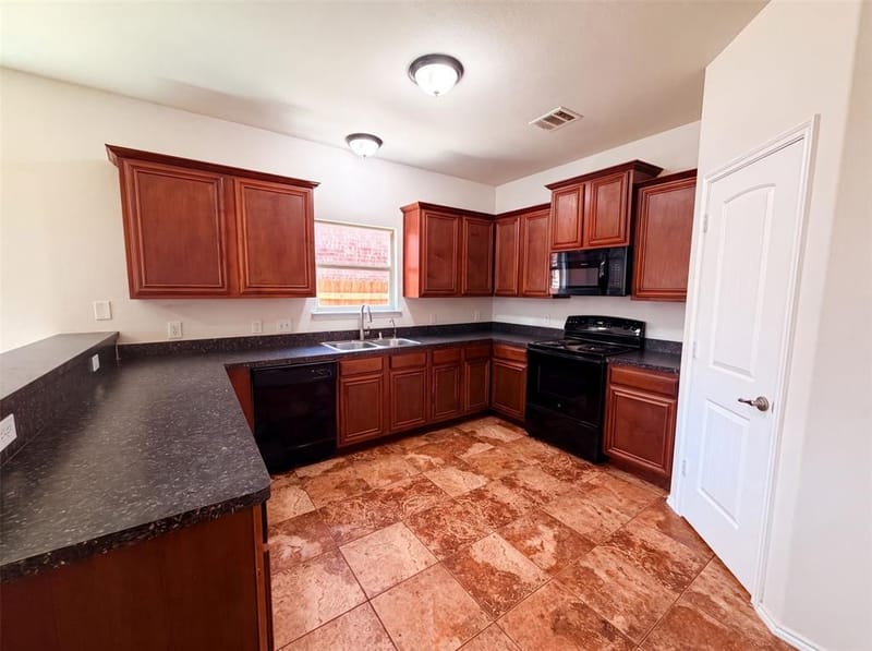 4038 Golden Rod Drive, Forney TX 75126 - Photo 2